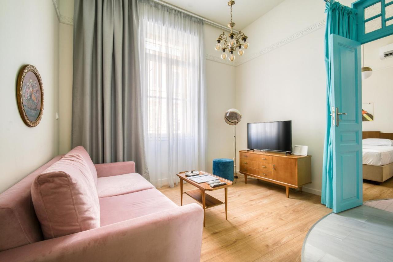 Keramos Athens Aparthotel ภายนอก รูปภาพ