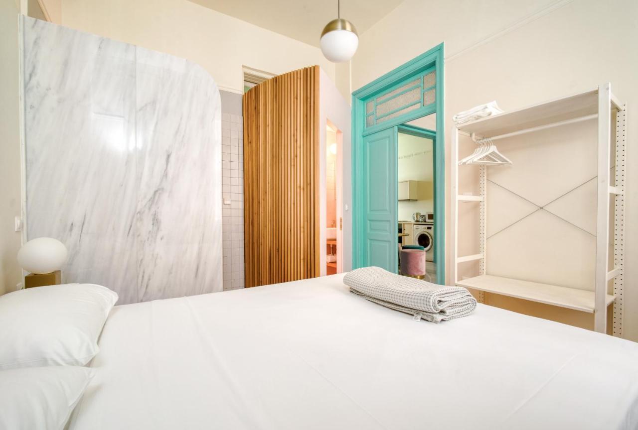 Keramos Athens Aparthotel ภายนอก รูปภาพ