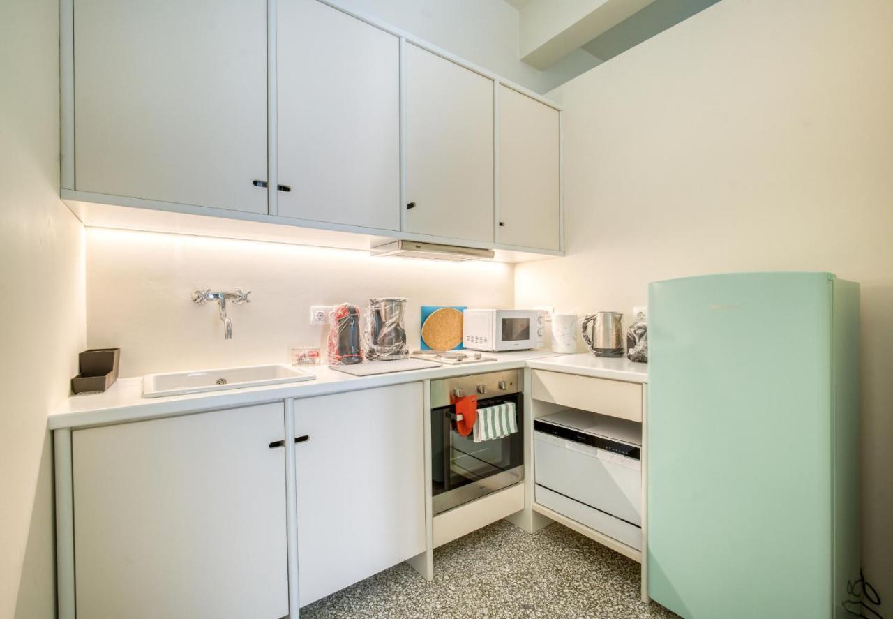 Keramos Athens Aparthotel ภายนอก รูปภาพ