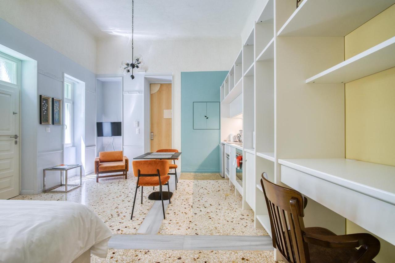 Keramos Athens Aparthotel ภายนอก รูปภาพ