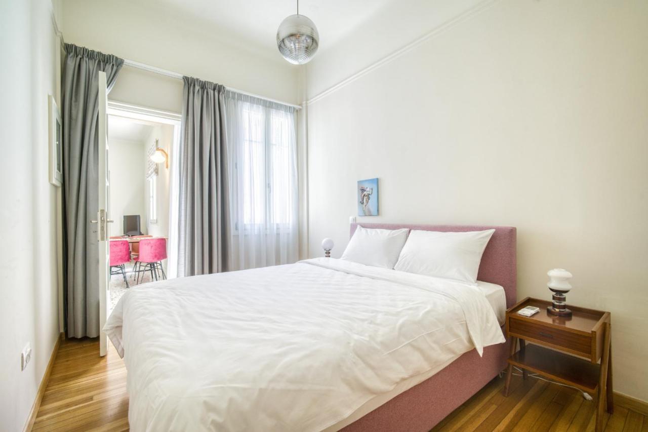 Keramos Athens Aparthotel ภายนอก รูปภาพ
