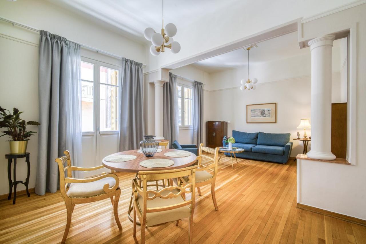 Keramos Athens Aparthotel ภายนอก รูปภาพ