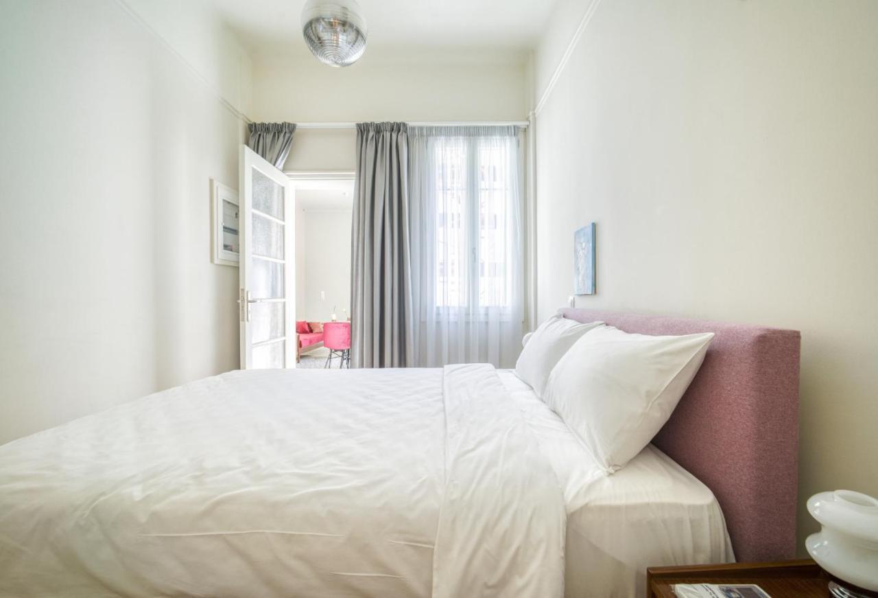 Keramos Athens Aparthotel ภายนอก รูปภาพ