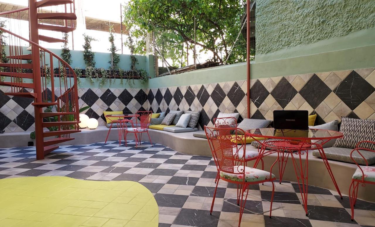 Keramos Athens Aparthotel ภายนอก รูปภาพ