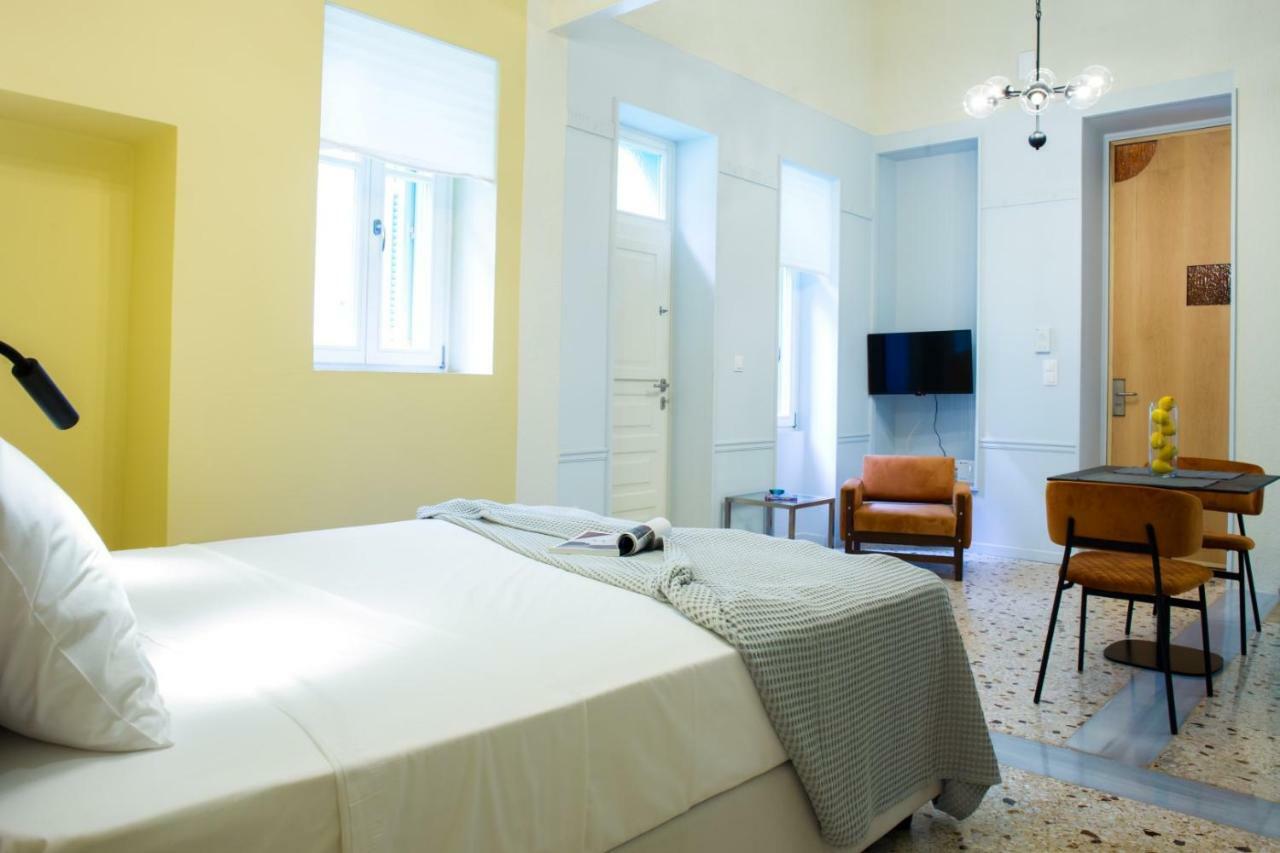 Keramos Athens Aparthotel ภายนอก รูปภาพ