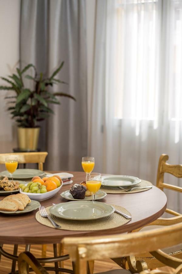 Keramos Athens Aparthotel ภายนอก รูปภาพ