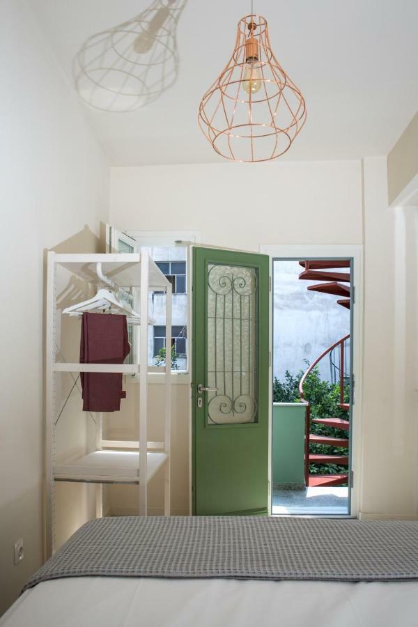 Keramos Athens Aparthotel ภายนอก รูปภาพ