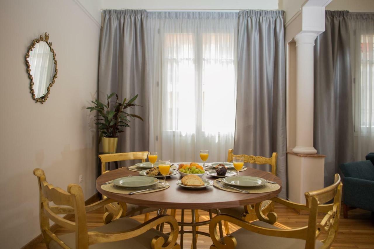 Keramos Athens Aparthotel ภายนอก รูปภาพ